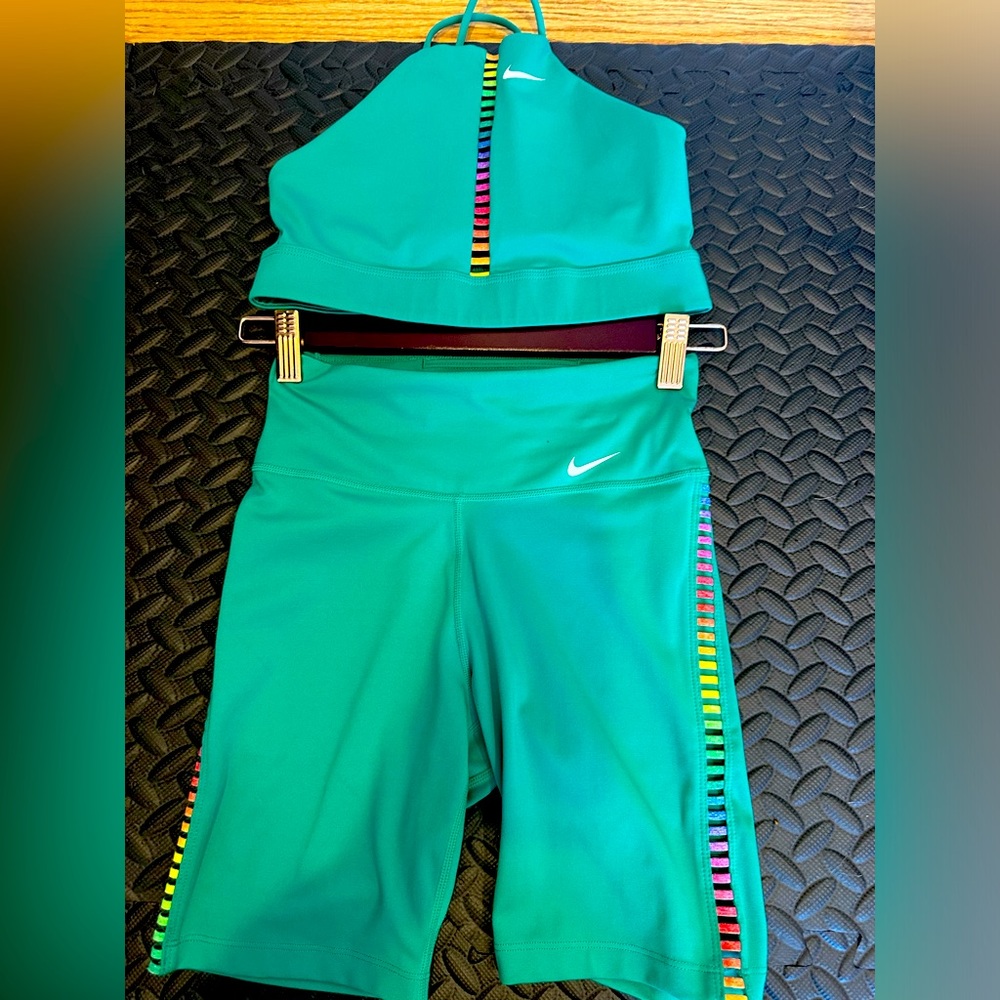 Nike set